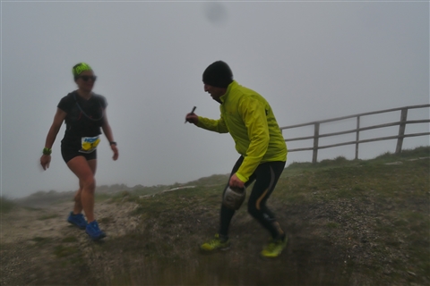 TRAIL di PIZZO San Michele N°3157 FOTO scattate a raffica in VETTA da Peppe Dalessio con nebbia e gran freddo - foto 2286