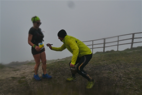 TRAIL di PIZZO San Michele N°3157 FOTO scattate a raffica in VETTA da Peppe Dalessio con nebbia e gran freddo - foto 2291
