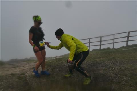 TRAIL di PIZZO San Michele N°3157 FOTO scattate a raffica in VETTA da Peppe Dalessio con nebbia e gran freddo - foto 2292