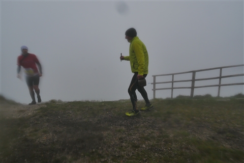 TRAIL di PIZZO San Michele N°3157 FOTO scattate a raffica in VETTA da Peppe Dalessio con nebbia e gran freddo - foto 2309