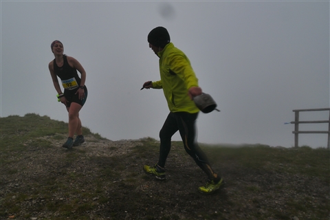 TRAIL di PIZZO San Michele N°3157 FOTO scattate a raffica in VETTA da Peppe Dalessio con nebbia e gran freddo - foto 2360
