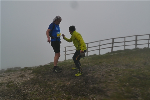 TRAIL di PIZZO San Michele N°3157 FOTO scattate a raffica in VETTA da Peppe Dalessio con nebbia e gran freddo - foto 2402