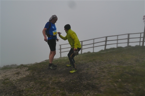 TRAIL di PIZZO San Michele N°3157 FOTO scattate a raffica in VETTA da Peppe Dalessio con nebbia e gran freddo - foto 2403