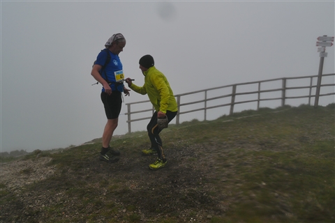 TRAIL di PIZZO San Michele N°3157 FOTO scattate a raffica in VETTA da Peppe Dalessio con nebbia e gran freddo - foto 2405