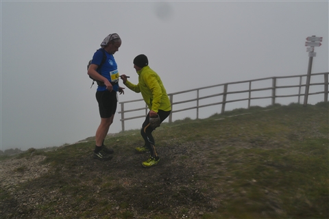 TRAIL di PIZZO San Michele N°3157 FOTO scattate a raffica in VETTA da Peppe Dalessio con nebbia e gran freddo - foto 2406