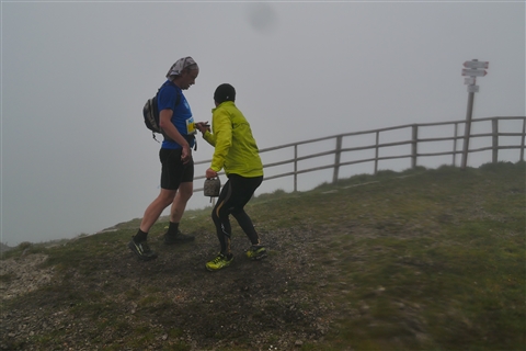 TRAIL di PIZZO San Michele N°3157 FOTO scattate a raffica in VETTA da Peppe Dalessio con nebbia e gran freddo - foto 2411