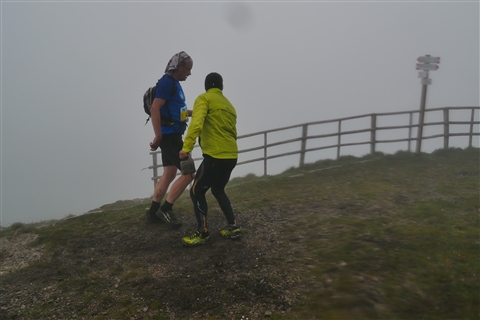 TRAIL di PIZZO San Michele N°3157 FOTO scattate a raffica in VETTA da Peppe Dalessio con nebbia e gran freddo - foto 2413