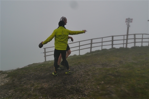 TRAIL di PIZZO San Michele N°3157 FOTO scattate a raffica in VETTA da Peppe Dalessio con nebbia e gran freddo - foto 2417