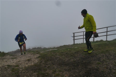 TRAIL di PIZZO San Michele N°3157 FOTO scattate a raffica in VETTA da Peppe Dalessio con nebbia e gran freddo - foto 2434