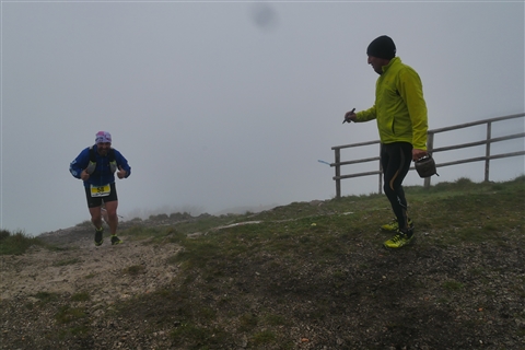 TRAIL di PIZZO San Michele N°3157 FOTO scattate a raffica in VETTA da Peppe Dalessio con nebbia e gran freddo - foto 2436