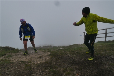 TRAIL di PIZZO San Michele N°3157 FOTO scattate a raffica in VETTA da Peppe Dalessio con nebbia e gran freddo - foto 2448