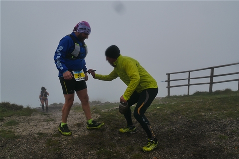 TRAIL di PIZZO San Michele N°3157 FOTO scattate a raffica in VETTA da Peppe Dalessio con nebbia e gran freddo - foto 2458