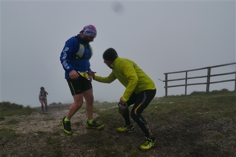 TRAIL di PIZZO San Michele N°3157 FOTO scattate a raffica in VETTA da Peppe Dalessio con nebbia e gran freddo - foto 2459