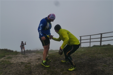 TRAIL di PIZZO San Michele N°3157 FOTO scattate a raffica in VETTA da Peppe Dalessio con nebbia e gran freddo - foto 2463