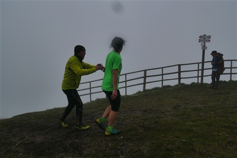 TRAIL di PIZZO San Michele N°3157 FOTO scattate a raffica in VETTA da Peppe Dalessio con nebbia e gran freddo - foto 2540