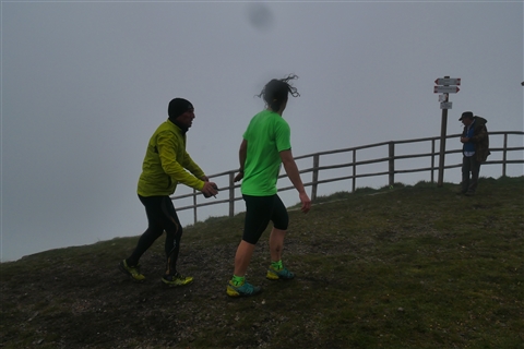 TRAIL di PIZZO San Michele N°3157 FOTO scattate a raffica in VETTA da Peppe Dalessio con nebbia e gran freddo - foto 2541