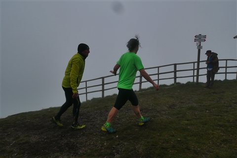 TRAIL di PIZZO San Michele N°3157 FOTO scattate a raffica in VETTA da Peppe Dalessio con nebbia e gran freddo - foto 2542
