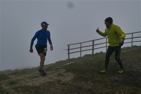 TRAIL di PIZZO San Michele N°3157 FOTO scattate a raffica in VETTA da Peppe Dalessio con nebbia e gran freddo - foto 2555