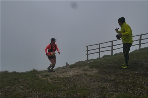 TRAIL di PIZZO San Michele N°3157 FOTO scattate a raffica in VETTA da Peppe Dalessio con nebbia e gran freddo - foto 2570