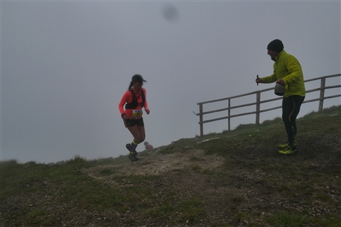 TRAIL di PIZZO San Michele N°3157 FOTO scattate a raffica in VETTA da Peppe Dalessio con nebbia e gran freddo - foto 2573