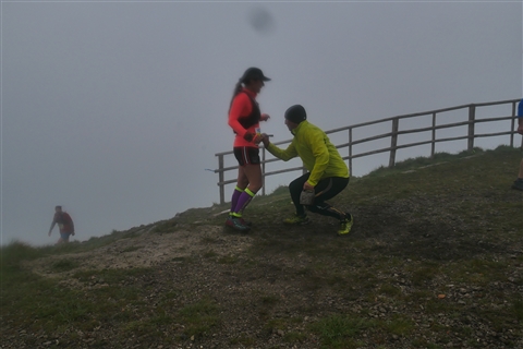 TRAIL di PIZZO San Michele N°3157 FOTO scattate a raffica in VETTA da Peppe Dalessio con nebbia e gran freddo - foto 2596