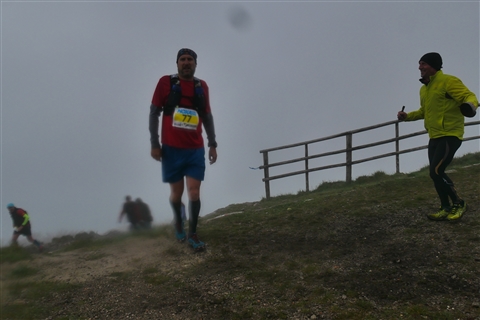 TRAIL di PIZZO San Michele N°3157 FOTO scattate a raffica in VETTA da Peppe Dalessio con nebbia e gran freddo - foto 2612