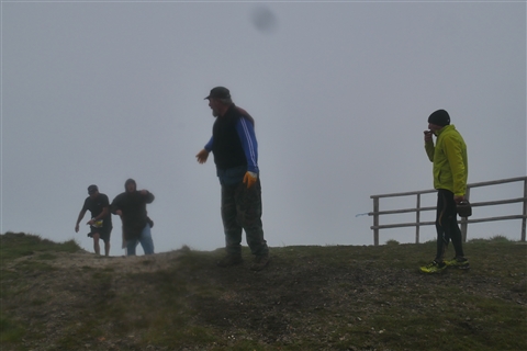 TRAIL di PIZZO San Michele N°3157 FOTO scattate a raffica in VETTA da Peppe Dalessio con nebbia e gran freddo - foto 2682