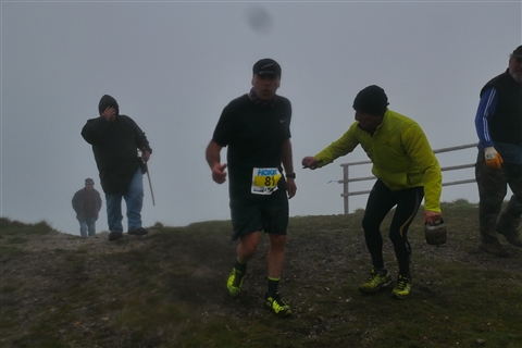 TRAIL di PIZZO San Michele N°3157 FOTO scattate a raffica in VETTA da Peppe Dalessio con nebbia e gran freddo - foto 2697