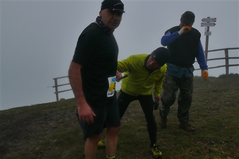 TRAIL di PIZZO San Michele N°3157 FOTO scattate a raffica in VETTA da Peppe Dalessio con nebbia e gran freddo - foto 2713