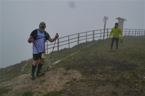 TRAIL di PIZZO San Michele N°3157 FOTO scattate a raffica in VETTA da Peppe Dalessio con nebbia e gran freddo - foto 2802