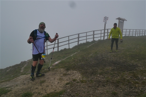 TRAIL di PIZZO San Michele N°3157 FOTO scattate a raffica in VETTA da Peppe Dalessio con nebbia e gran freddo - foto 2803