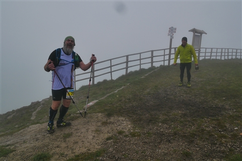 TRAIL di PIZZO San Michele N°3157 FOTO scattate a raffica in VETTA da Peppe Dalessio con nebbia e gran freddo - foto 2807
