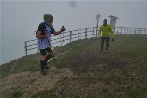 TRAIL di PIZZO San Michele N°3157 FOTO scattate a raffica in VETTA da Peppe Dalessio con nebbia e gran freddo - foto 2816