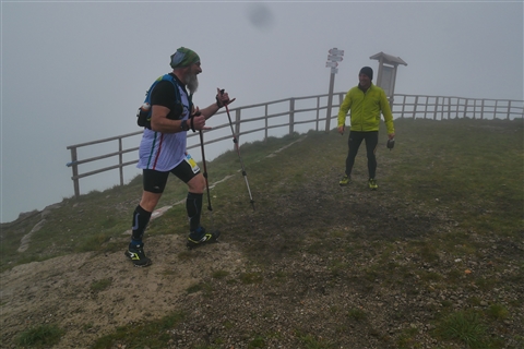 TRAIL di PIZZO San Michele N°3157 FOTO scattate a raffica in VETTA da Peppe Dalessio con nebbia e gran freddo - foto 2818