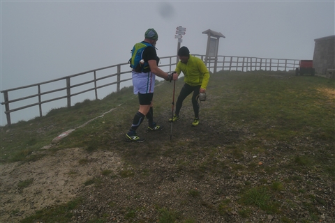 TRAIL di PIZZO San Michele N°3157 FOTO scattate a raffica in VETTA da Peppe Dalessio con nebbia e gran freddo - foto 2827