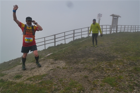 TRAIL di PIZZO San Michele N°3157 FOTO scattate a raffica in VETTA da Peppe Dalessio con nebbia e gran freddo - foto 2837