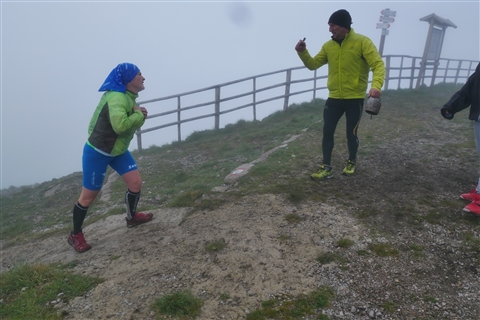 TRAIL di PIZZO San Michele N°3157 FOTO scattate a raffica in VETTA da Peppe Dalessio con nebbia e gran freddo - foto 2876