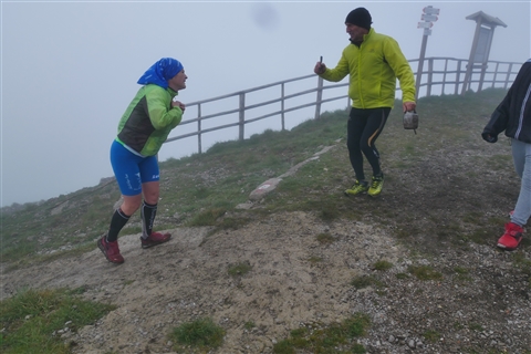 TRAIL di PIZZO San Michele N°3157 FOTO scattate a raffica in VETTA da Peppe Dalessio con nebbia e gran freddo - foto 2878
