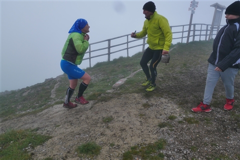 TRAIL di PIZZO San Michele N°3157 FOTO scattate a raffica in VETTA da Peppe Dalessio con nebbia e gran freddo - foto 2882