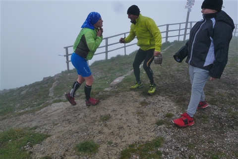TRAIL di PIZZO San Michele N°3157 FOTO scattate a raffica in VETTA da Peppe Dalessio con nebbia e gran freddo - foto 2886