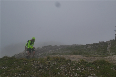TRAIL di PIZZO San Michele N°3157 FOTO scattate a raffica in VETTA da Peppe Dalessio con nebbia e gran freddo - foto 2899