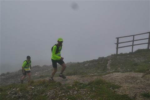 TRAIL di PIZZO San Michele N°3157 FOTO scattate a raffica in VETTA da Peppe Dalessio con nebbia e gran freddo - foto 2917