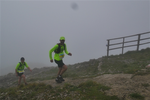 TRAIL di PIZZO San Michele N°3157 FOTO scattate a raffica in VETTA da Peppe Dalessio con nebbia e gran freddo - foto 2920