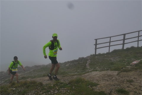 TRAIL di PIZZO San Michele N°3157 FOTO scattate a raffica in VETTA da Peppe Dalessio con nebbia e gran freddo - foto 2921