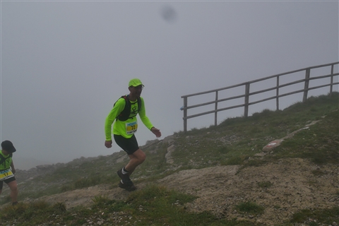 TRAIL di PIZZO San Michele N°3157 FOTO scattate a raffica in VETTA da Peppe Dalessio con nebbia e gran freddo - foto 2926