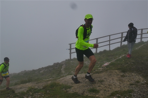 TRAIL di PIZZO San Michele N°3157 FOTO scattate a raffica in VETTA da Peppe Dalessio con nebbia e gran freddo - foto 2936