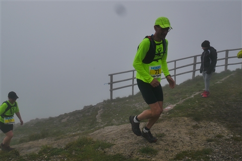 TRAIL di PIZZO San Michele N°3157 FOTO scattate a raffica in VETTA da Peppe Dalessio con nebbia e gran freddo - foto 2938
