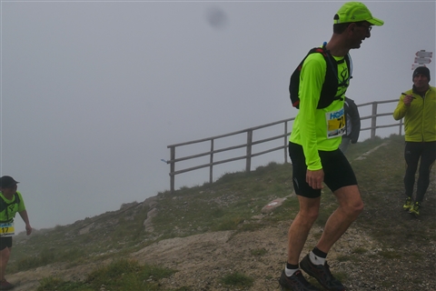 TRAIL di PIZZO San Michele N°3157 FOTO scattate a raffica in VETTA da Peppe Dalessio con nebbia e gran freddo - foto 2942