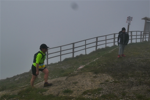 TRAIL di PIZZO San Michele N°3157 FOTO scattate a raffica in VETTA da Peppe Dalessio con nebbia e gran freddo - foto 2954