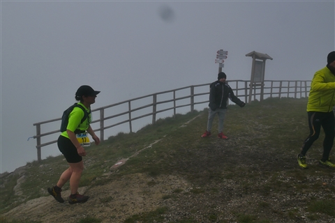 TRAIL di PIZZO San Michele N°3157 FOTO scattate a raffica in VETTA da Peppe Dalessio con nebbia e gran freddo - foto 2963
